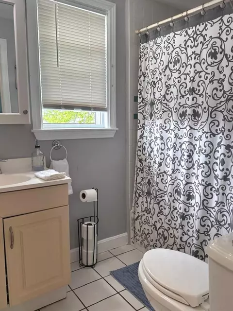 23 Thorndike St # -R, Everett, MA 02149 photo 37