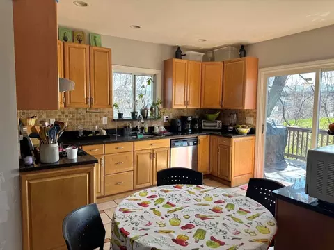 23 Thorndike St # -R, Everett, MA 02149 photo 9