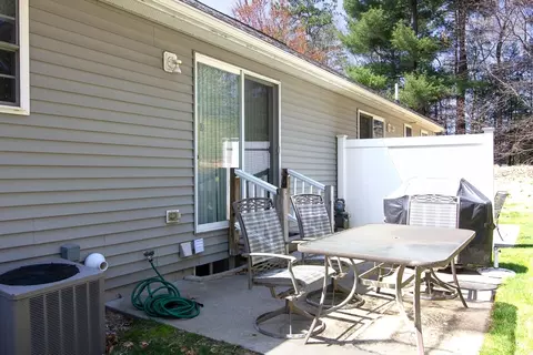 Other - 51 Pinecrest Dr #51, Chicopee, MA 01020 photo 9 of 10