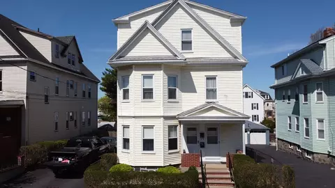 46 Irving St, Everett, MA 02149