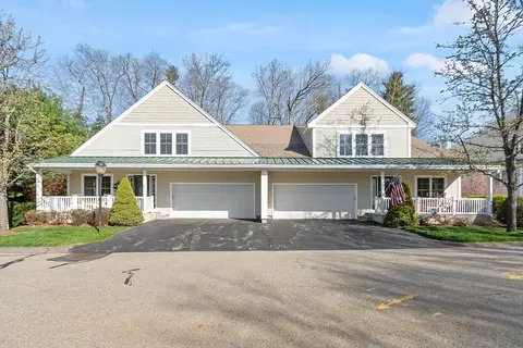 146 Fireside Ln #146, Holden, MA 01520