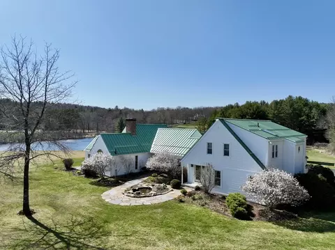 398 Old Post Rd, Worthington, MA 01098