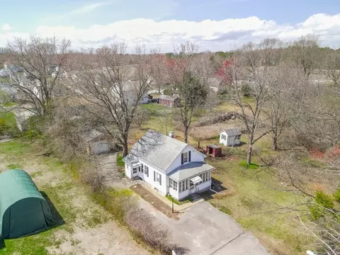 View/Area - 153 Ray St, Ludlow, MA 01056 photo 4 of 5