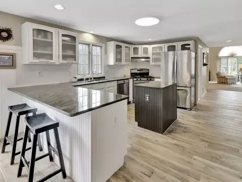 40 Deer Path Ln, Mansfield, MA 02048 photo 17