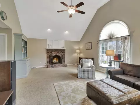 40 Deer Path Ln, Mansfield, MA 02048 photo 24