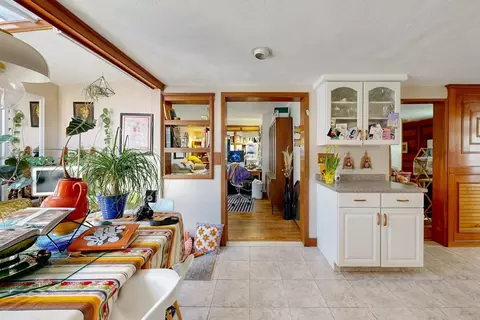 84 Linden St, Everett, MA 02149 photo 9