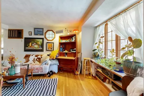 84 Linden St, Everett, MA 02149 photo 3