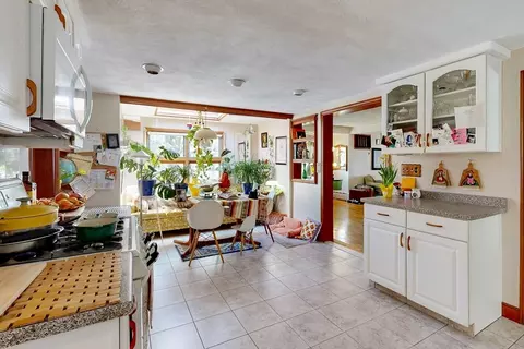 84 Linden St, Everett, MA 02149 photo 14
