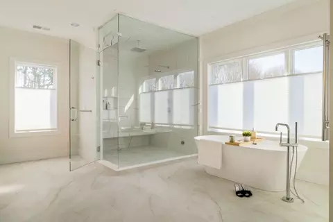 Bath - 234 Valley Rd, Needham, MA 02492 photo 8 of 10