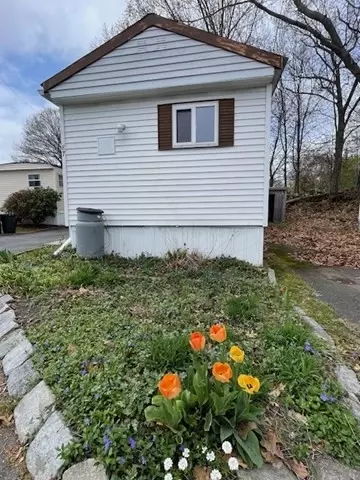 252 Newbury St #87, Peabody, MA 01960