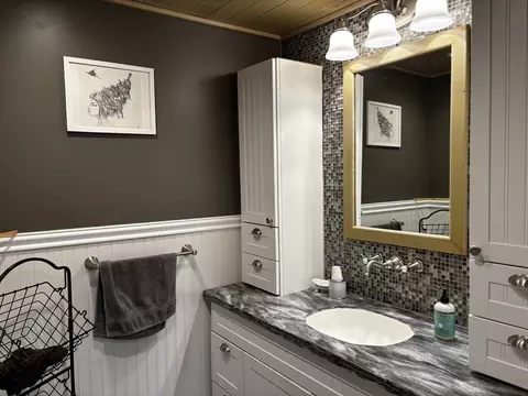 96 Clearbrook Dr, Springfield, MA 01118 photo 11