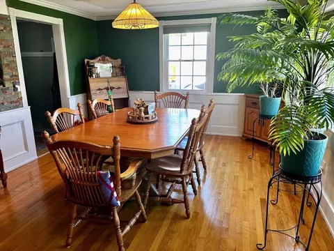 96 Clearbrook Dr, Springfield, MA 01118 photo 10