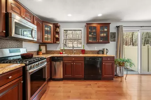 10 Apple Ridge Rd #5, Maynard, MA 01754 photo 13