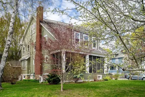 17 Sidley Rd, West Roxbury, MA 02132