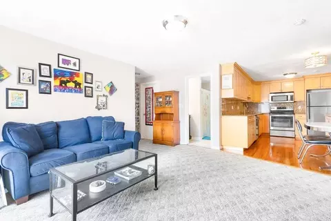 1235 N Shore Rd #1B, Revere, MA 02151