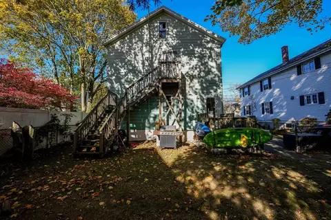 Exterior - 65 Bridge St, Fairhaven, MA 02719 photo 4 of 5