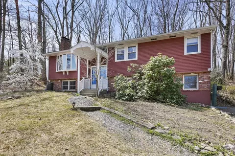 321 Highland St, Holden, MA 01520