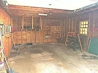 96 Clement St, Springfield, MA 01118 photo 4