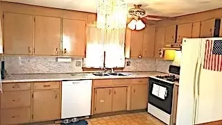 96 Clement St, Springfield, MA 01118 photo 5