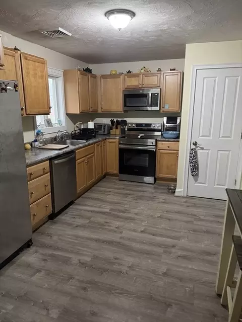 Kitchen - 89 Main St, Rowley, MA 01969 photo 1 of 4