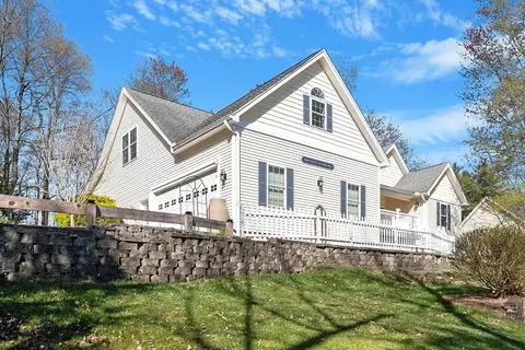 5 Richards Way, Lunenburg, MA 01462
