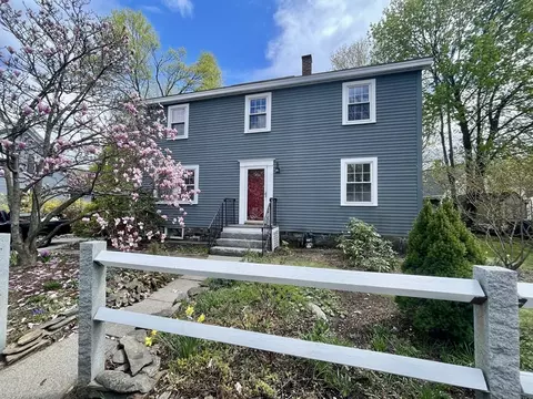 2 Pine St, Westford, MA 01886