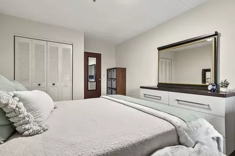 Bedroom - 881 Broadway #32, Everett, MA 02149 photo 3 of 4