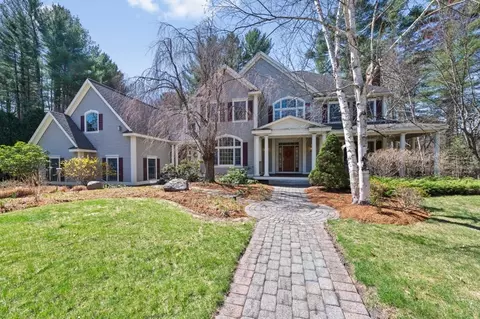 61 Davis Rd, Carlisle, MA 01741