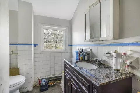 409 Crescent St, Fall River, MA 02720 photo 13