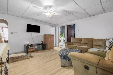 409 Crescent St, Fall River, MA 02720 photo 21