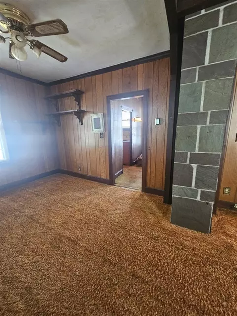 37 Smith St, Fall River, MA 02721 photo 9