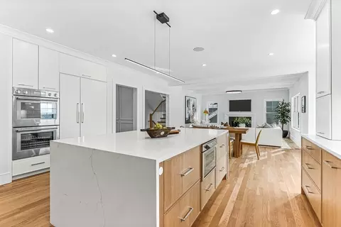 123 Lawton Rd, Needham, MA 02492 photo 2