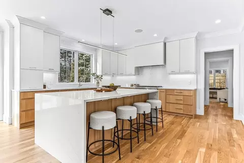 123 Lawton Rd, Needham, MA 02492 photo 5