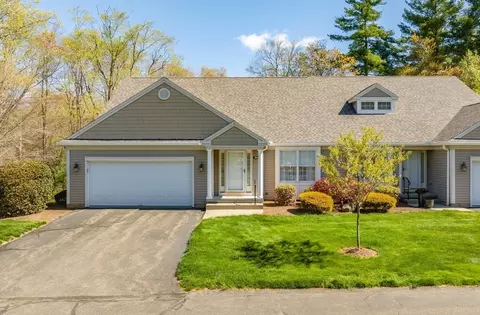 314 Pinehurst Dr #314, East Longmeadow, MA 01028