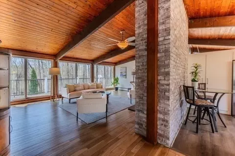 9 Hampton Ln, Andover, MA 01810 photo 5