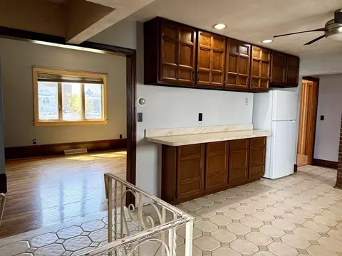 25 Hatch St, Everett, MA 02149 photo 4
