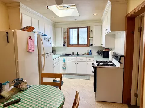 25 Hatch St, Everett, MA 02149 photo 16