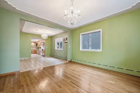 91 Francis St, Everett, MA 02149 photo 4