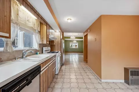 91 Francis St, Everett, MA 02149 photo 9
