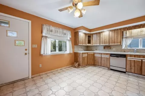 91 Francis St, Everett, MA 02149 photo 11