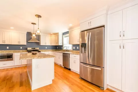 2 Fairway Dr, Buzzards Bay, MA 02532 photo 10