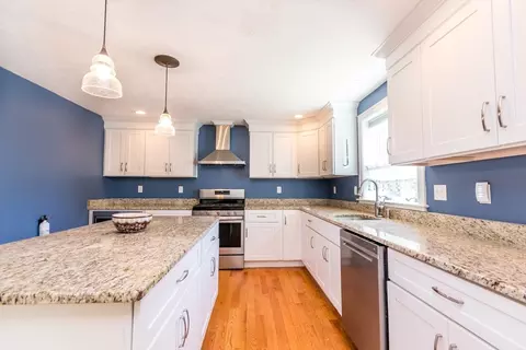 2 Fairway Dr, Buzzards Bay, MA 02532 photo 12