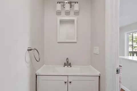 2 Howe Ter #11, Boston, MA 02125 photo 8
