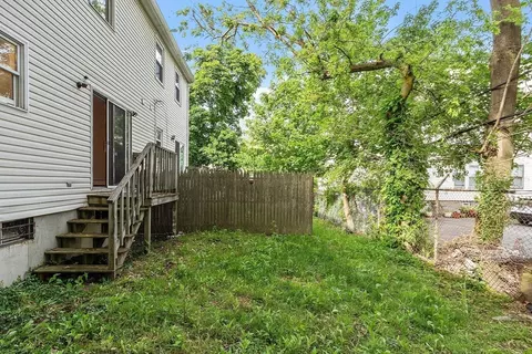 2 Howe Ter #11, Boston, MA 02125 photo 20