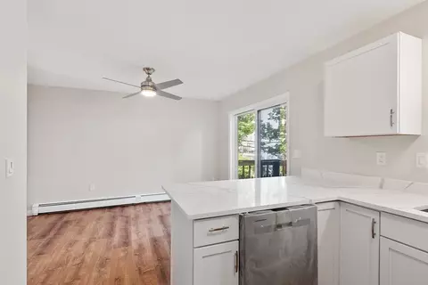 2 Howe Ter #11, Boston, MA 02125 photo 6