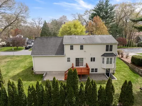 84 Tanager Rd, Attleboro, MA 02703 photo 6