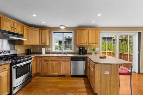 84 Tanager Rd, Attleboro, MA 02703 photo 15
