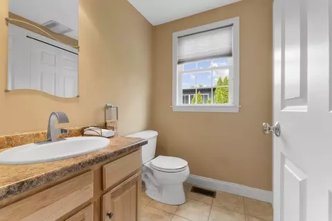84 Tanager Rd, Attleboro, MA 02703 photo 21