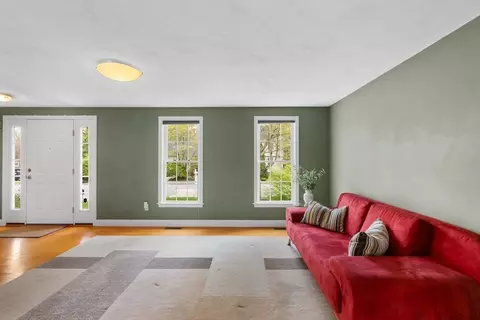 84 Tanager Rd, Attleboro, MA 02703 photo 11