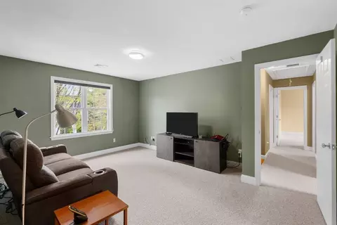 84 Tanager Rd, Attleboro, MA 02703 photo 25